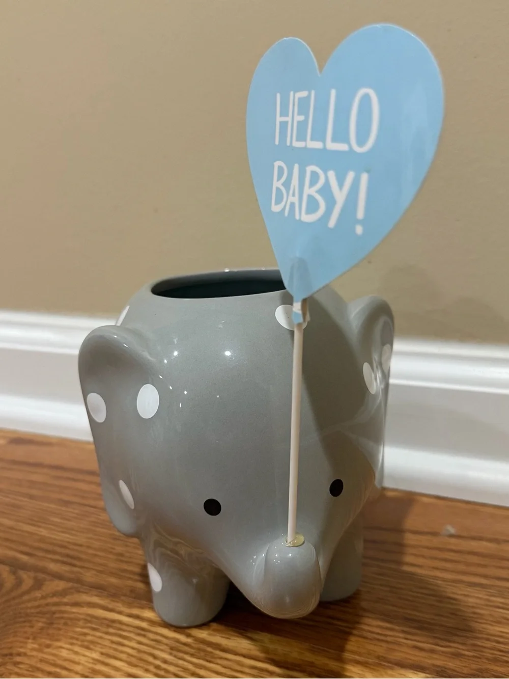 N/A charming gray